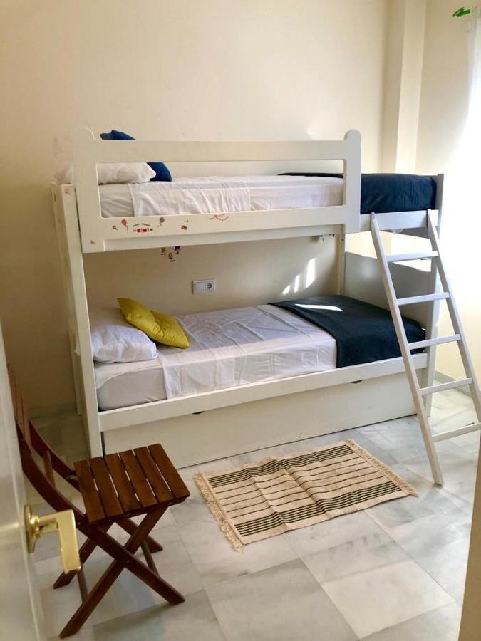 Gatu Premium Atico Sotavento Playa, Parking, Terraza, Piscinas, Wifi Y Aire Acc , " Preferente Mayores De 25 Anos Y Familias " El Puerto de Santa María Dış mekan fotoğraf