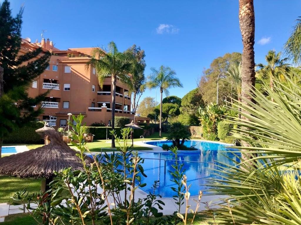 Gatu Premium Atico Sotavento Playa, Parking, Terraza, Piscinas, Wifi Y Aire Acc , " Preferente Mayores De 25 Anos Y Familias " El Puerto de Santa María Dış mekan fotoğraf